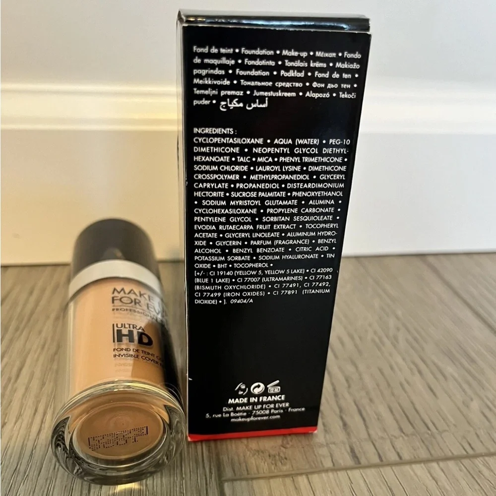 Make up for Ever Ultra Hd Invisible Cover Foundation Y373
